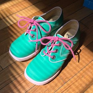 john fluevog unity catrin derby shoe